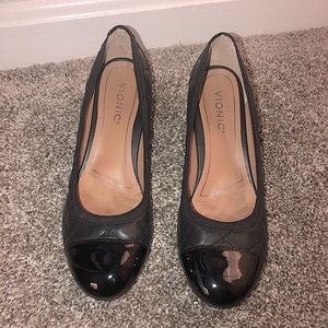 EUC Vionic Ruby Pump